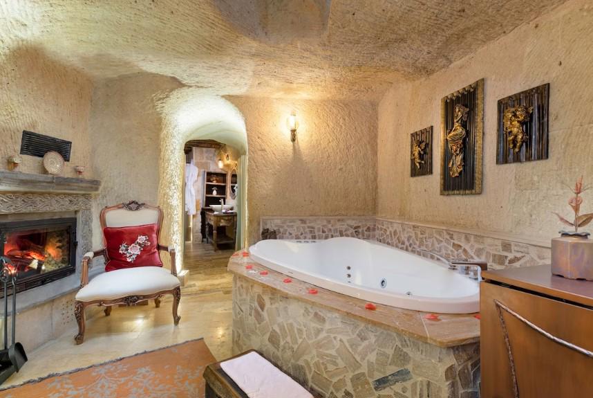 Elysion Cave Suites