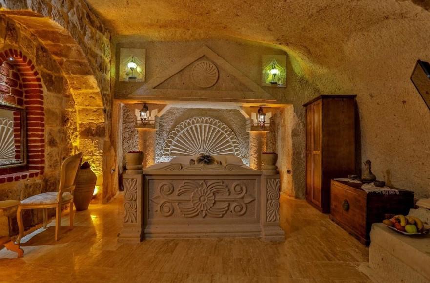 Casia Cave Suites