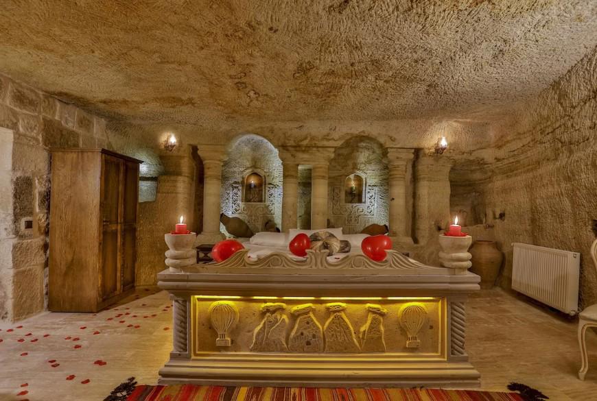 Casia Cave Suites
