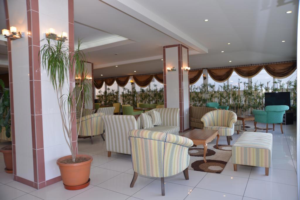 Grand Tesk Hotel