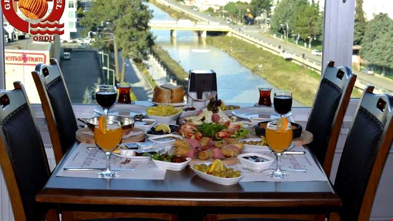 Grand Tesk Hotel