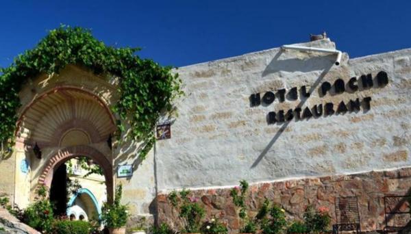 Pacha Hotel-Restaurant