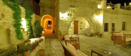 Courtyard Cave Hotel