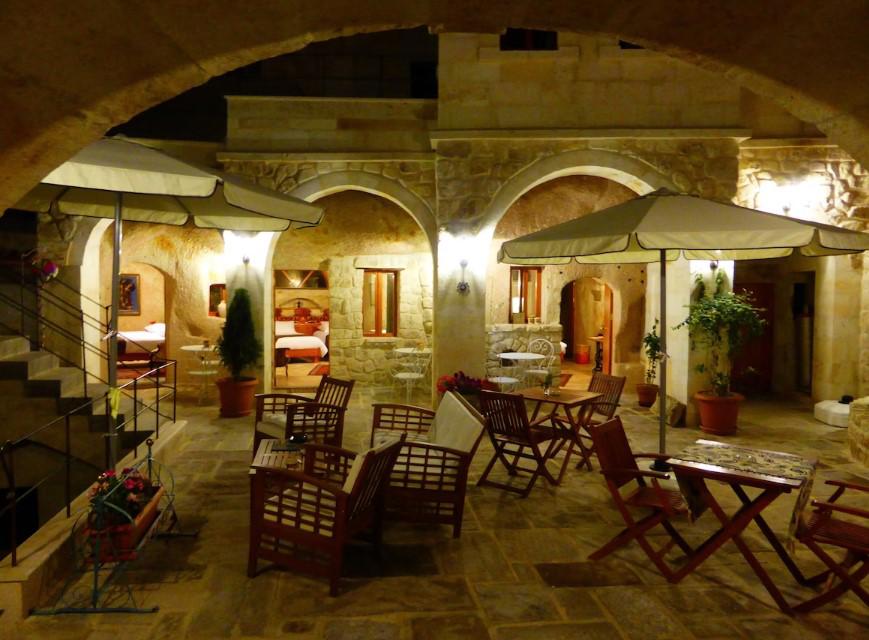 Courtyard Cave Hotel