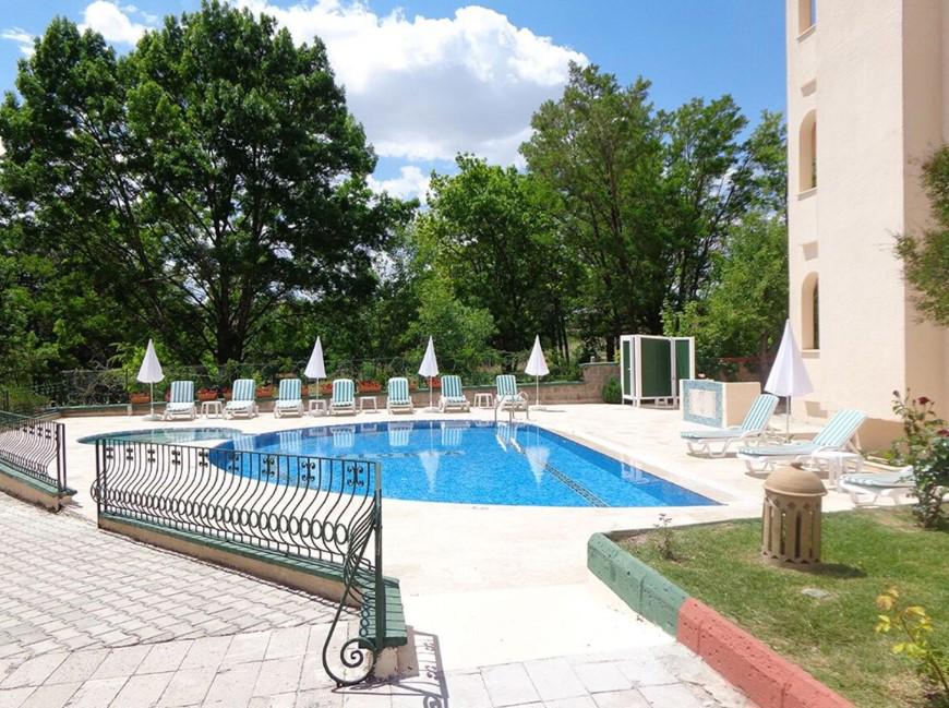 Floria Hotel