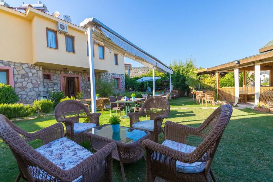 Deniz Apart Otel Palamutbükü