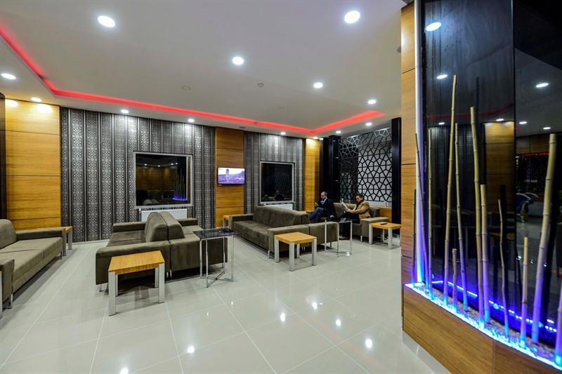 Grand Surmely Business Hotel