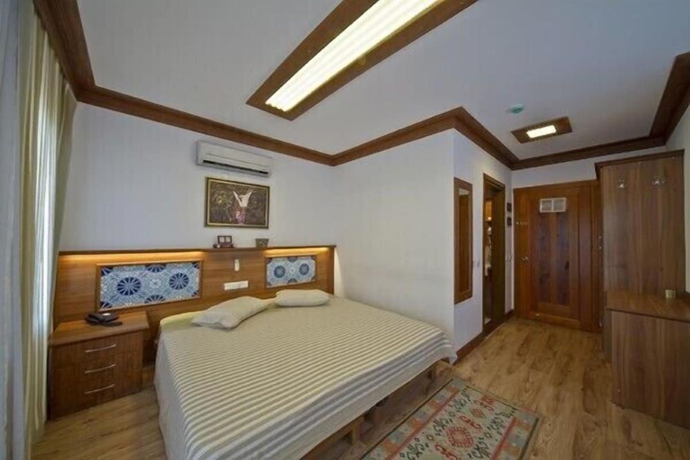 Otel Azmakhan