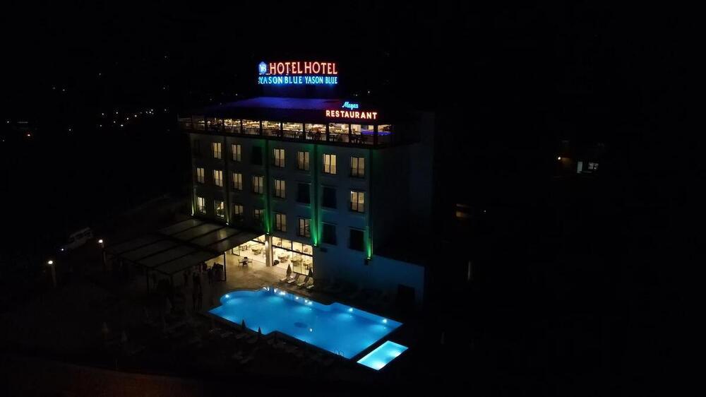 Yason Blue Hotel