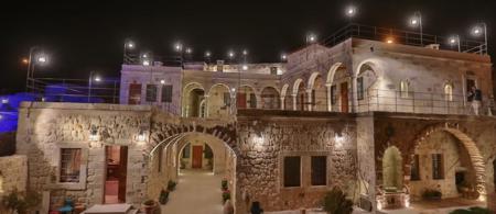 Acropolis Cave Suite