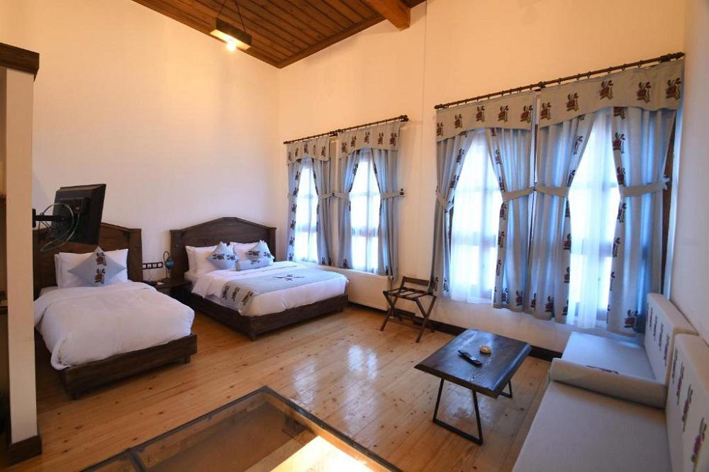 Yazmacılar Hanı