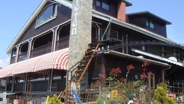 Chaleten Hotel