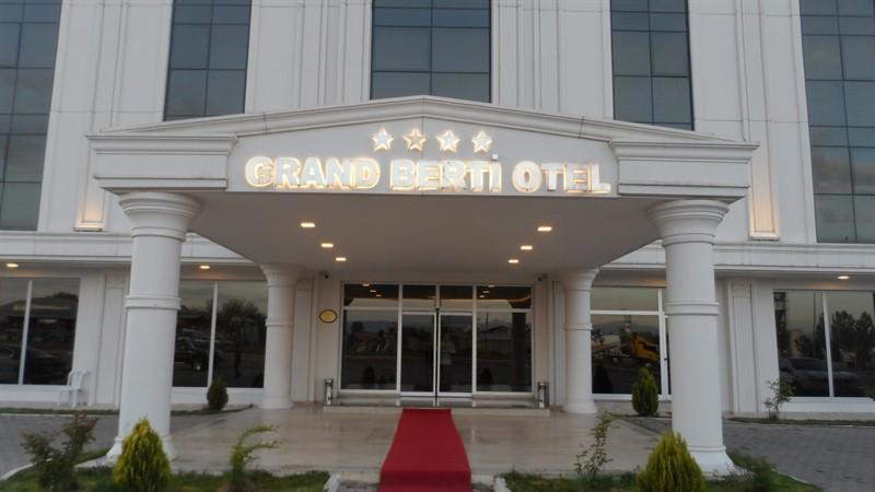 Grand Berti Hotel