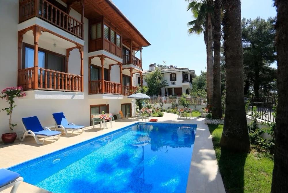Ayka Hotel