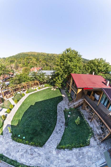 Abant Villa Otel - Alkolsüz (Aile Oteli)