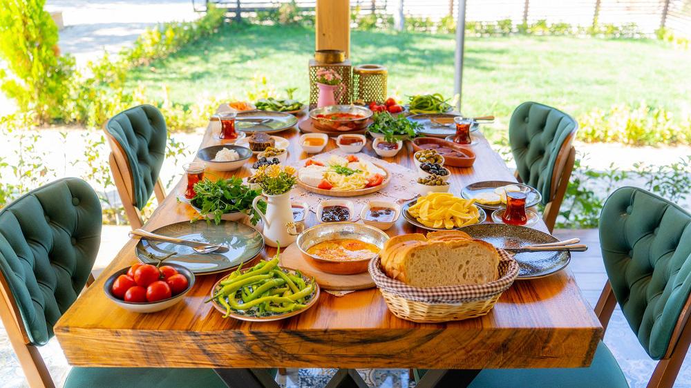 Abant Villa Otel - Alkolsüz (Aile Oteli)