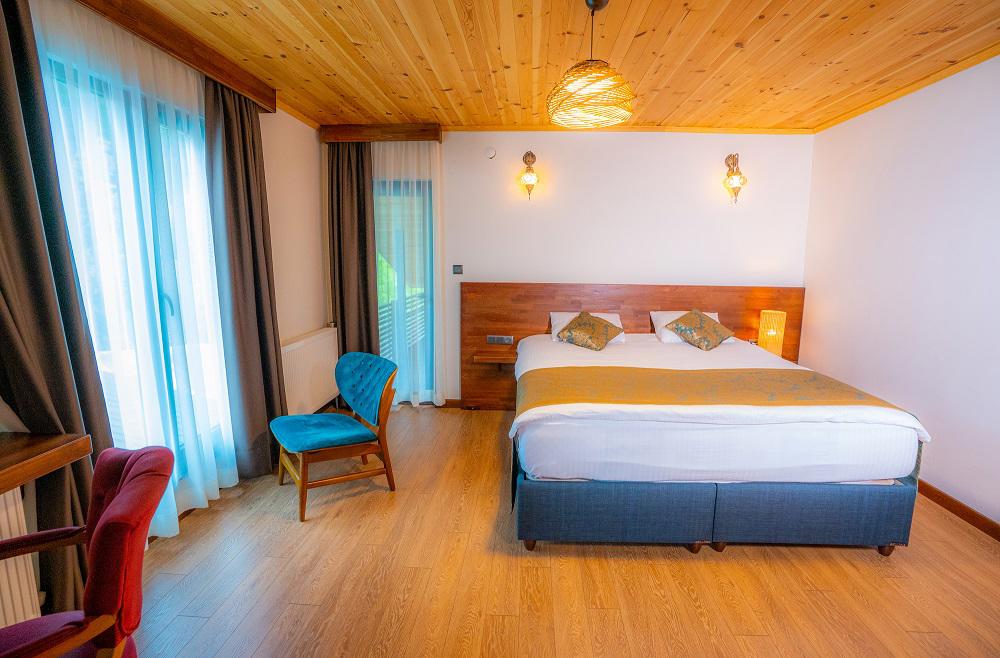 Abant Villa Otel - Alkolsüz (Aile Oteli)