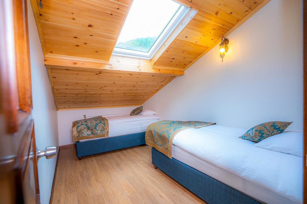 Abant Villa Otel - Alkolsüz (Aile Oteli)