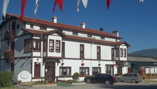 Yarışkaşı Konağı