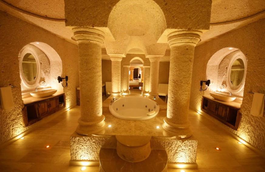 Nino Cave Suites