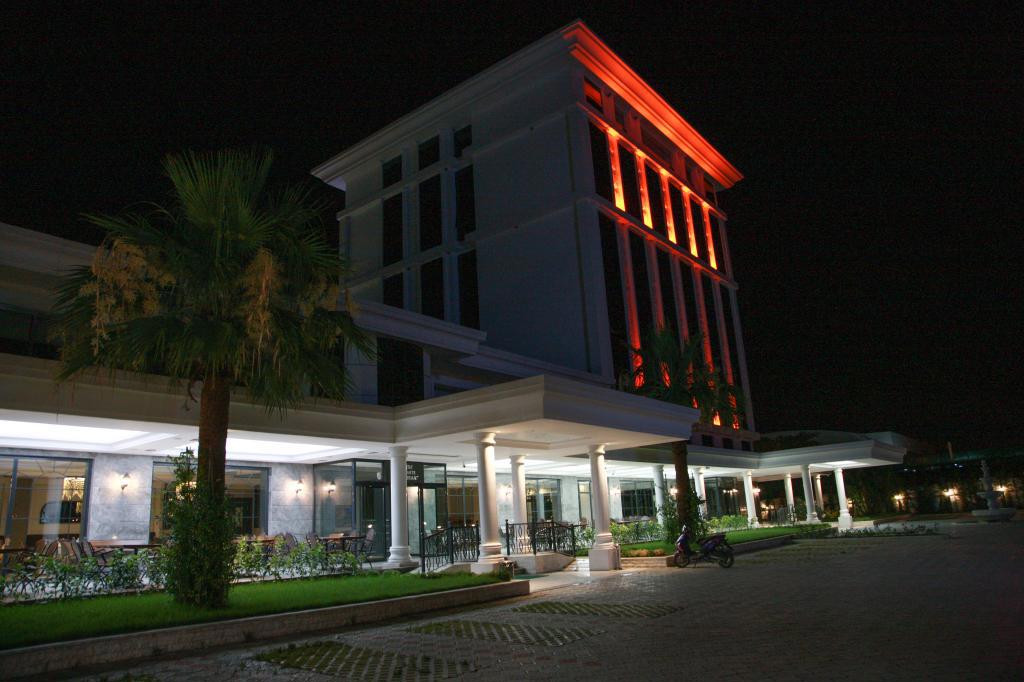 Aymira Hotel & Spa