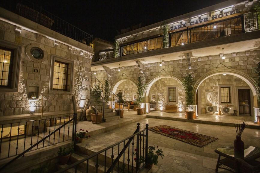 Zara Cave Hotel