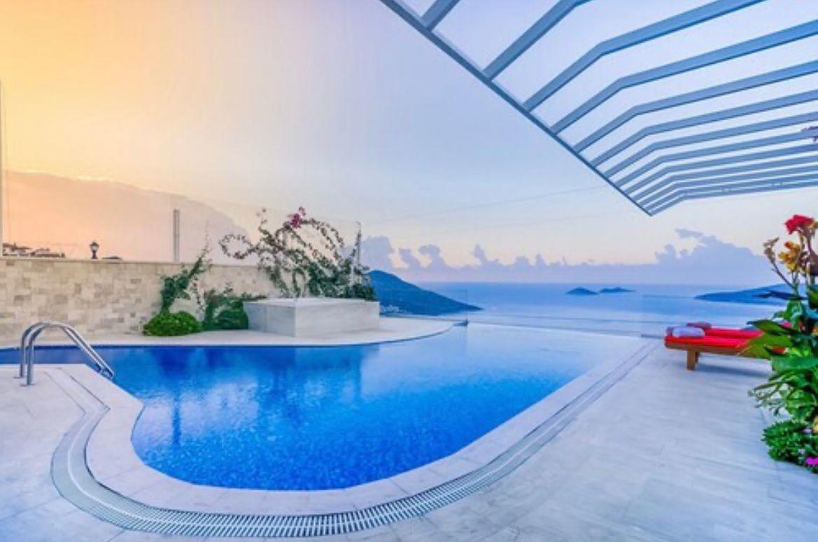 Villa Alya