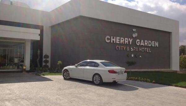 Cherry Garden City & Spa Hotel
