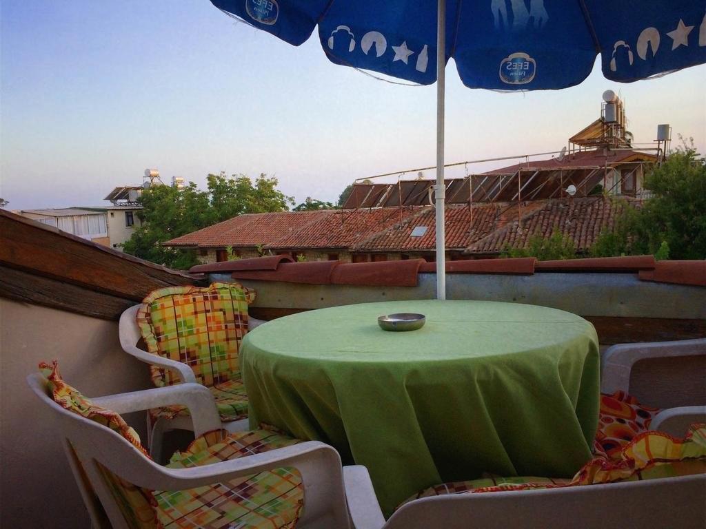 Taş Motel