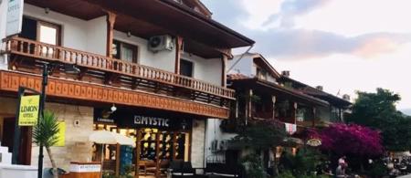 Limon Otel Akyaka