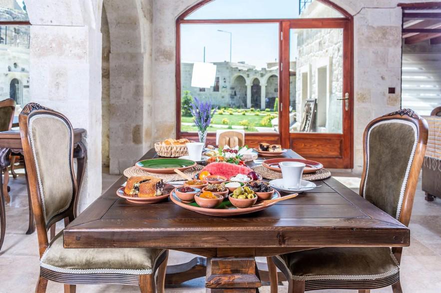 Zeydem Suites