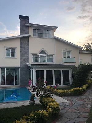 Villa Guzide