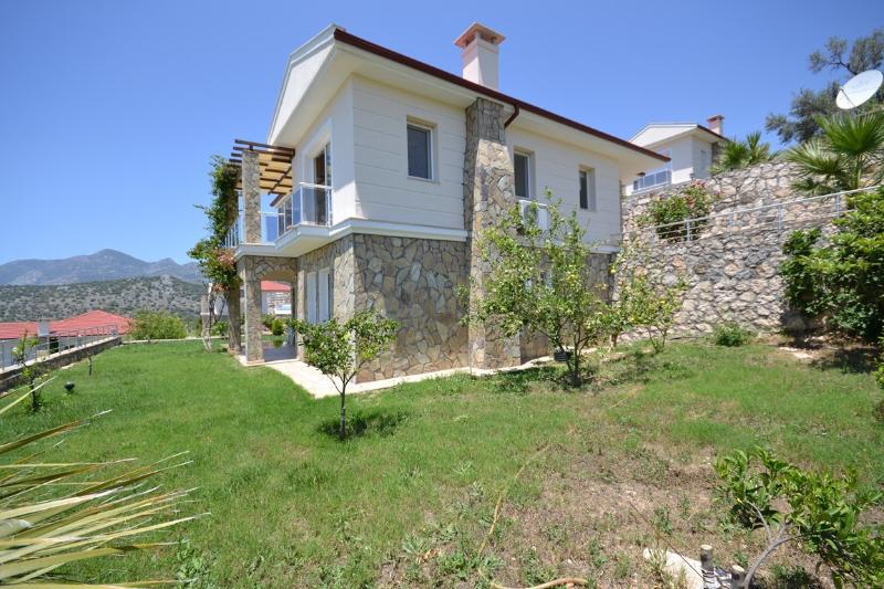 Villa Fatos