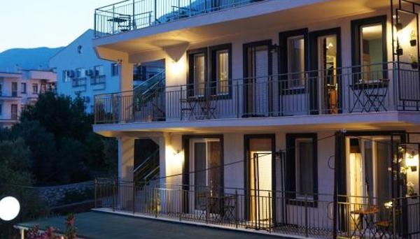 Isinda Hotel