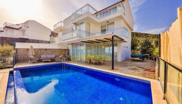 Villa Royal 2 By Akdeniz Villam