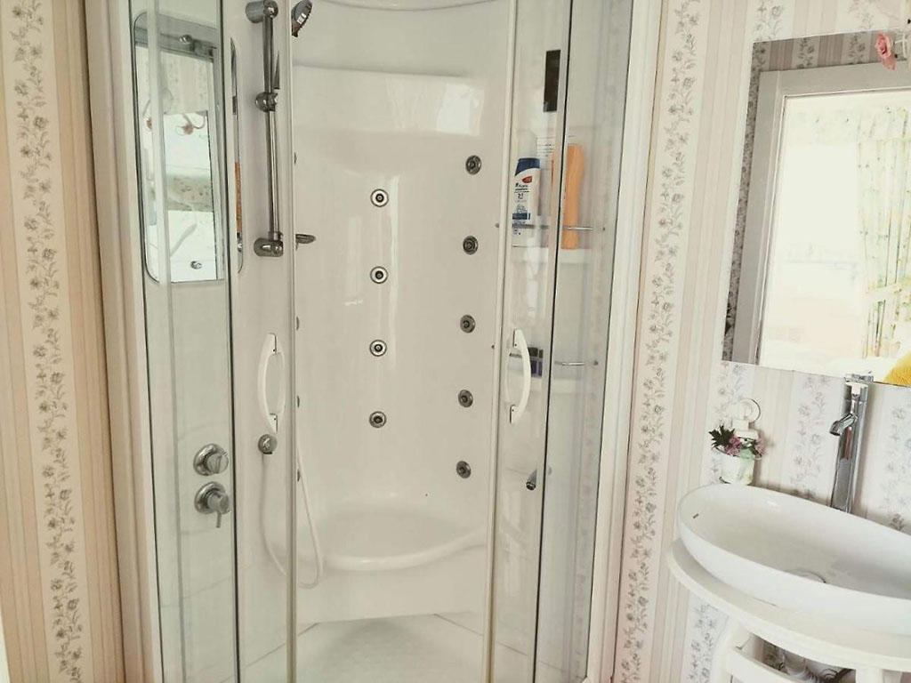 Lotus Restaurant & Home