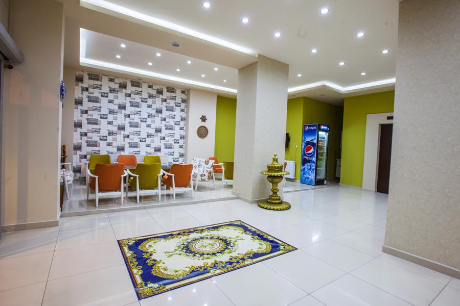 Hotel Seven Brothers