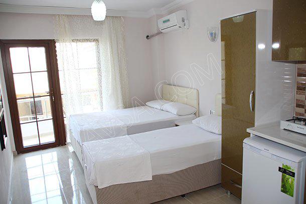 Temel Motel 2