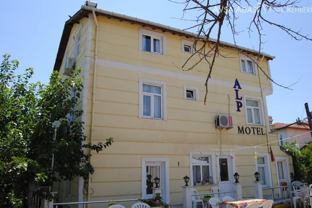 Alp Motel