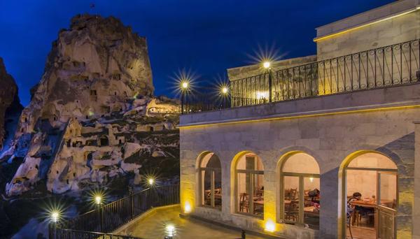 Caldera Hotel