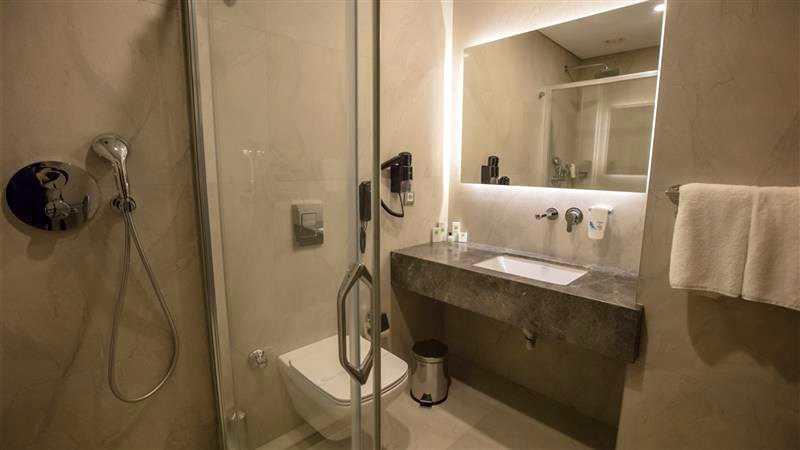 İbis Styles İzmir Bornova