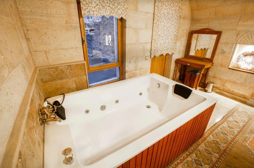 Caldera Hotel