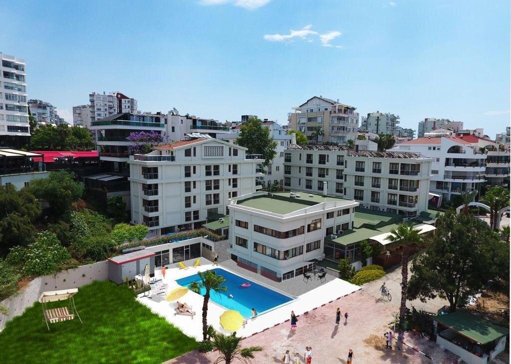 Qinn Hotels