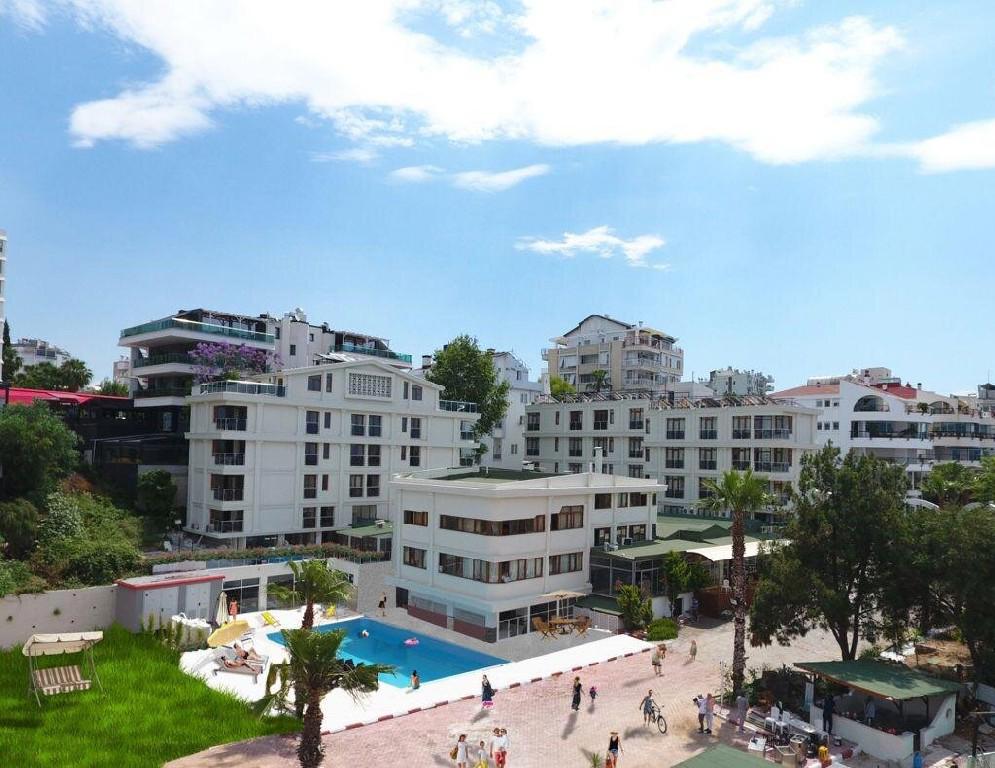 Qinn Hotels