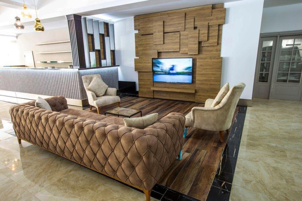 Qinn Hotels