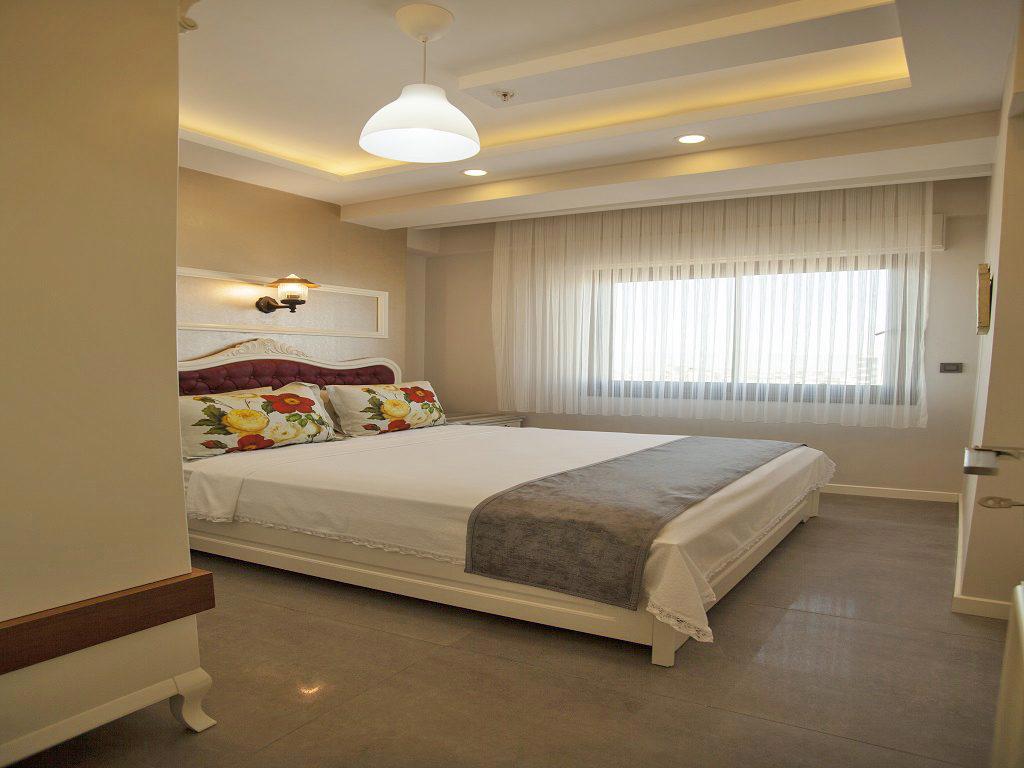Lion Park Suits & Residence