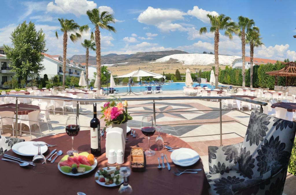 Tripolis Hotel