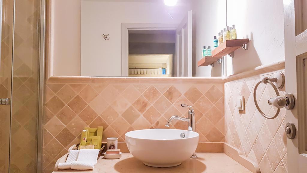 Alaçatı Otel Rebetiko