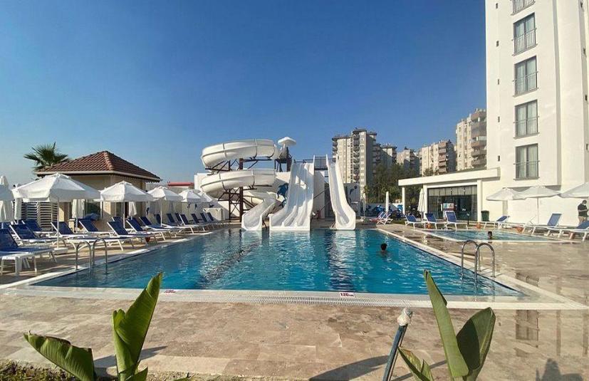 Lavia Hotel Lara