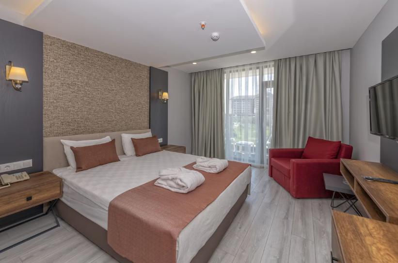 Lavia Hotel Lara